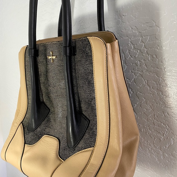 Pour La Victoire Handbag - Picture 6 of 12